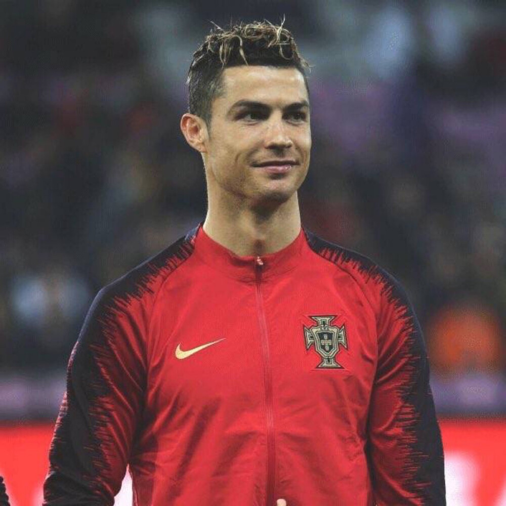 足球联赛关键球员数据统计（足球联赛核心球员数据汇总）