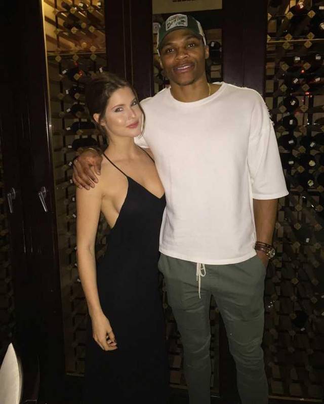 王燊超：只要我还能跑得动，还能做出贡献，我就会奉献出全部（王燊超：只要还能奔跑并贡献价值，我就会倾尽全力）