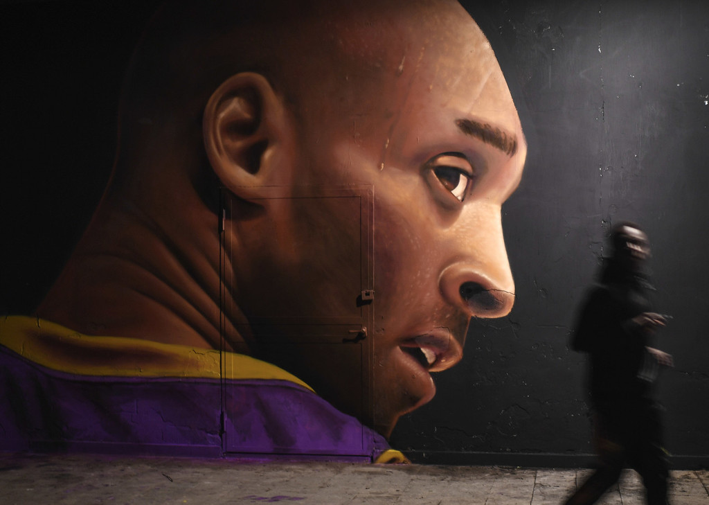 海港战武里南联海报：以物理试卷为背景，解“南”题（海港对阵武里南联海报：物理试卷作底，破解“南”题）