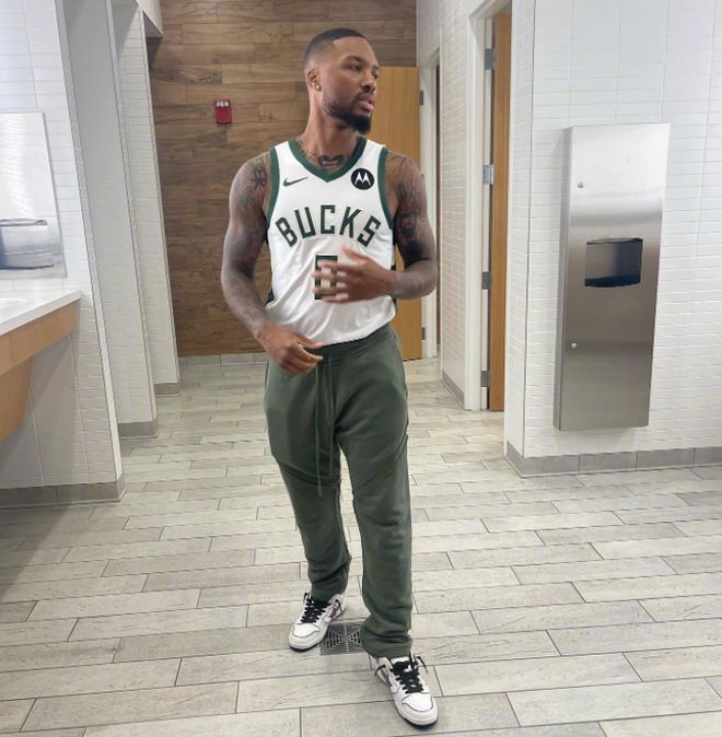 美记：格里芬当年也想终老快船，结果续约7个月后被交易至活塞（美媒曝：格里芬曾盼在快船退役，续约仅7个月后即被交易至活塞）