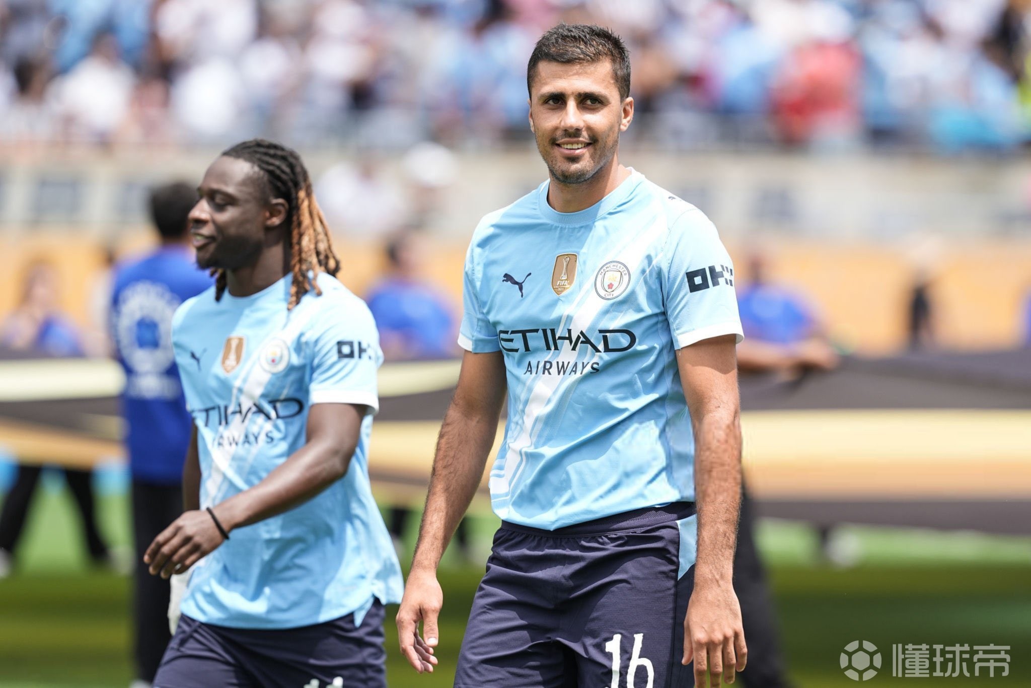 云南1-0西海岸斩获3连胜，奥斯卡助攻恩里克闪击（恩里克闪电破门奥斯卡献助攻，云南1-0西海岸豪取三连胜）