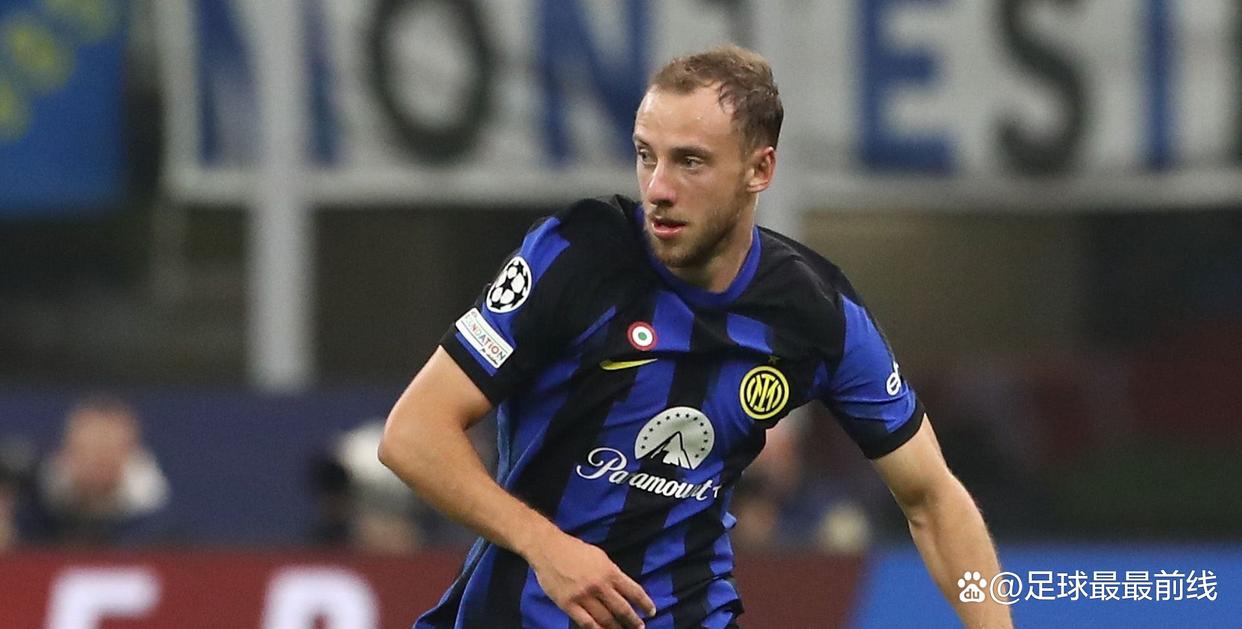 大卫路易斯：在切尔西我和孔蒂经常争吵，后来他曾邀我去那不勒斯（大卫路易斯：在切尔西常与孔蒂争执，随后他曾邀我赴那不勒斯）