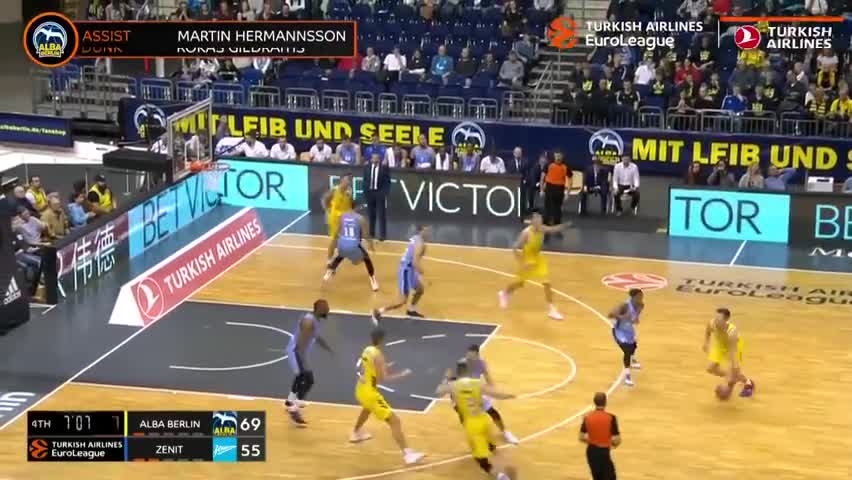 王曼昱横扫华裔名将，王楚钦11-4降维打击，国乒8-0韩国豪取5连胜（王曼昱横扫华裔劲敌，王楚钦11-4统治全场，国乒8-0韩国豪取五连胜）