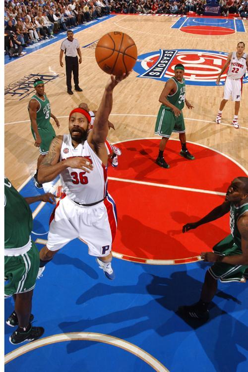 亚马尔19岁前欧冠直接参与13球，与姆巴佩并列最多（欧冠19岁前直接参与13球，亚马尔与姆巴佩并列第一）