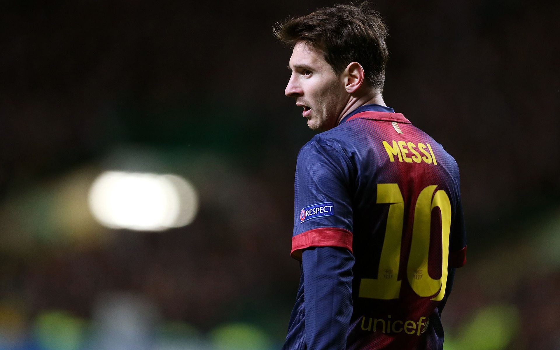 FIFPRO女足年度最佳11人：拉索、邦马蒂领衔，英格兰6人入围（FIFPRO女足年度最佳阵容出炉：邦马蒂、拉索领衔，英格兰6将上榜）