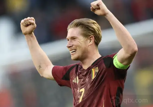 有球队想挖你？李国旭：有人问过我，现在大连足球对我最重要（有球队挖角？李国旭：确有接触，当下大连足球最重要）